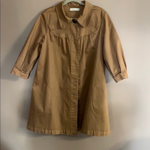 Cute trench - Picture 1 of 4